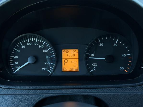 Mercedes-Benz Vito II (W639) Рестайлинг с пробегом 2013 года, цена 2 400 000 рублей, 236102 км, минивэн, Автокод Объявления