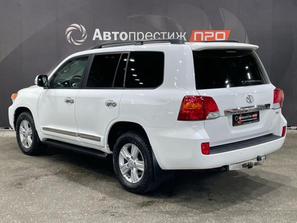 Toyota Land Cruiser 200 Series Рестайлинг 1 с пробегом 2012 года, цена 3 950 000 рублей, 177352 км, внедорожник, Автокод Объявления