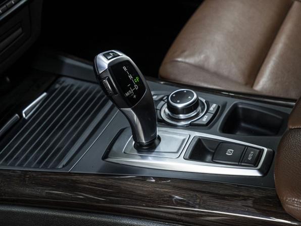 BMW X5 II (E70) Рестайлинг с пробегом 2012 года, цена 2 279 000 рублей, 249411 км, внедорожник, Автокод Объявления