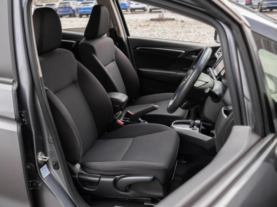 Honda Fit III Рестайлинг Сочи  - изображение 11