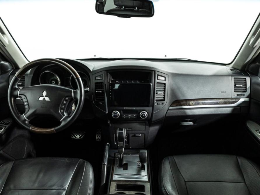 Mitsubishi Pajero IV Санкт-Петербург  - изображение 14