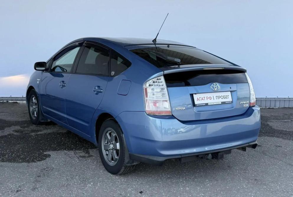Toyota Prius II Рестайлинг (XW20) Киров  - изображение 8
