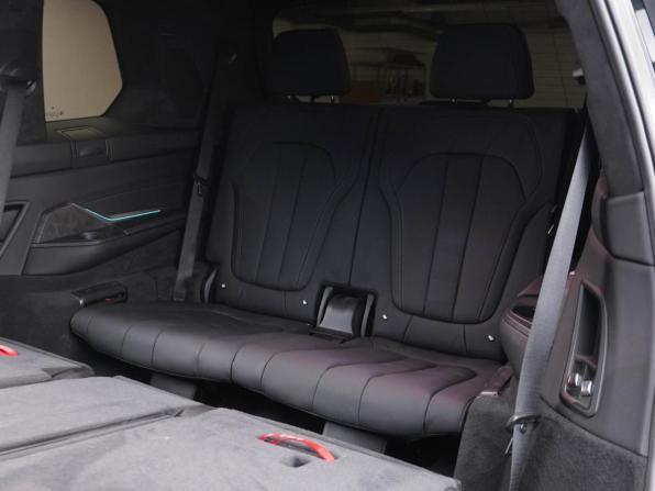BMW X7 I (G07) с пробегом 2021 года, цена 8 299 324 рубля, 72750 км, внедорожник, Автокод Объявления