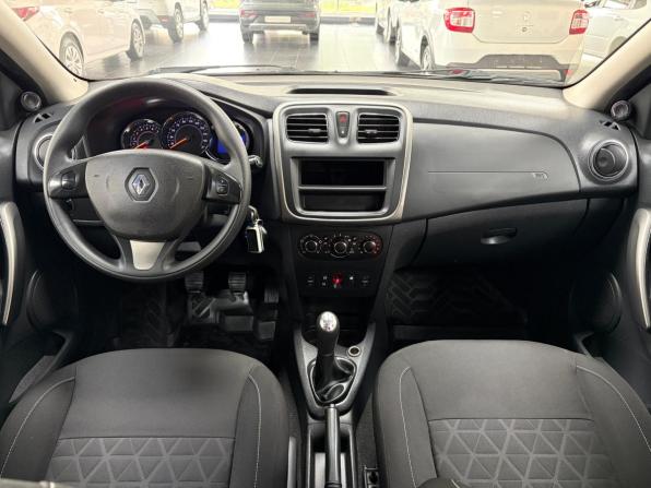 Renault Sandero II с пробегом 2015 года, цена 828 000 рублей, 156955 км, хэтчбек, Автокод Объявления