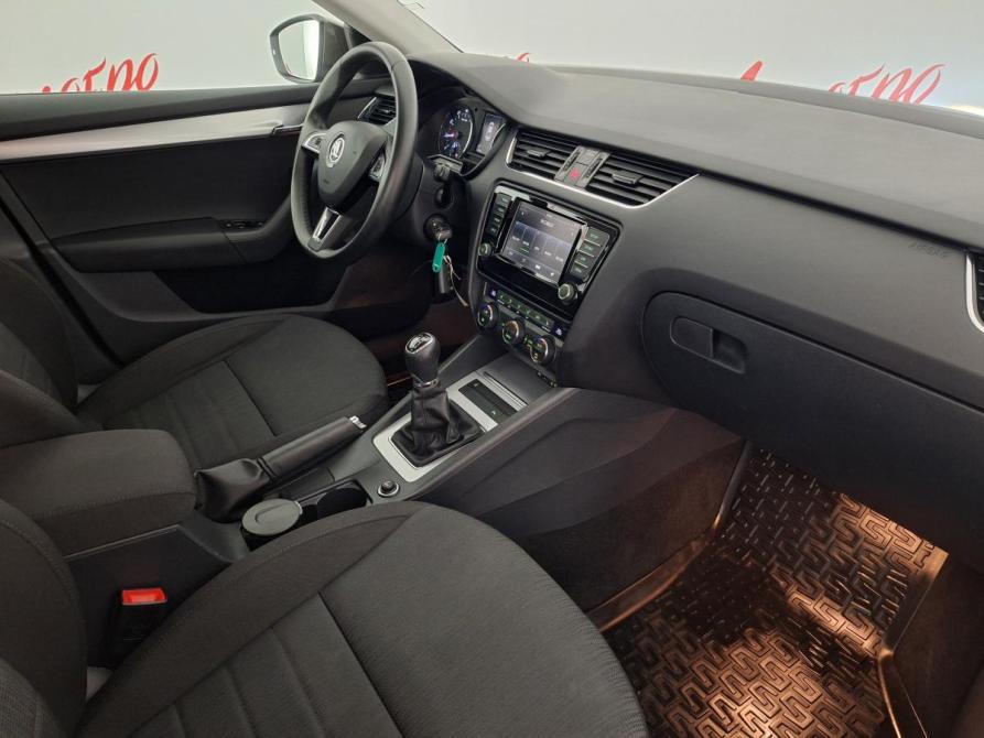 Skoda Octavia III (A7) Псков  - изображение 12