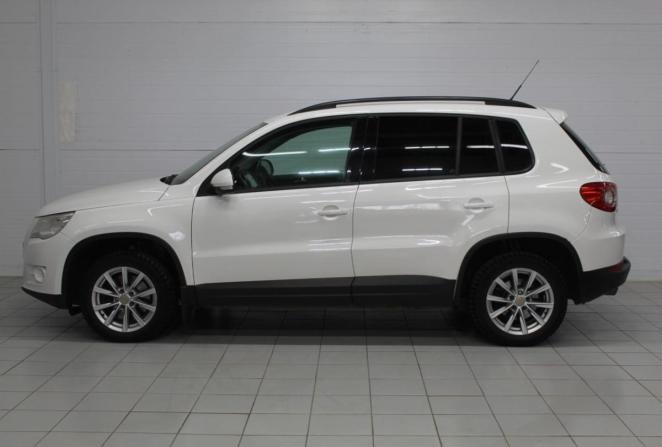 Volkswagen Tiguan I с пробегом 2010 года, цена 860 000 рублей, 241944 км, внедорожник, Автокод Объявления