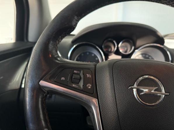 Opel Mokka I с пробегом 2012 года, цена 1 079 000 рублей, 149916 км, внедорожник, Автокод Объявления