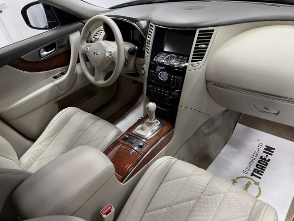 Infiniti QX70 с пробегом 2014 года, цена 1 985 000 рублей, 171441 км, внедорожник, Автокод Объявления