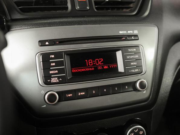 Kia Rio III Рестайлинг с пробегом 2016 года, цена 959 000 рублей, 196000 км, седан, Автокод Объявления
