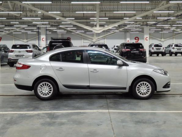 Renault Fluence I Рестайлинг с пробегом 2013 года, цена 790 000 рублей, 197937 км, седан, Автокод Объявления