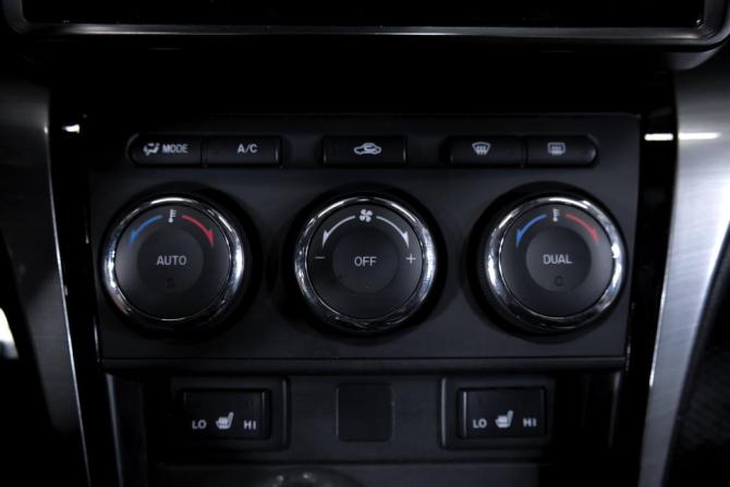 Mazda 6 II (GH) Рестайлинг с пробегом 2011 года, цена 979 000 рублей, 240729 км, седан, Автокод Объявления