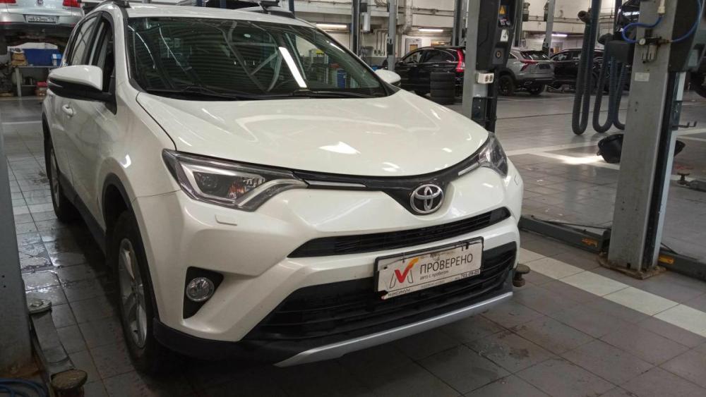 Toyota RAV4 IV (XA40) Рестайлинг Санкт-Петербург  - изображение 2