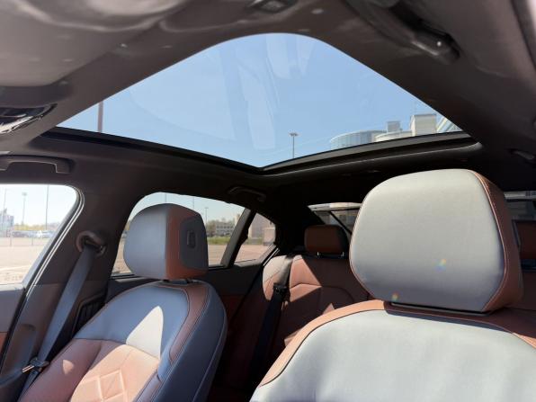 BMW 5 серии VIII (G60/G61/G68) с пробегом 2024 года, цена 7 800 000 рублей, 17551 км, седан, Автокод Объявления