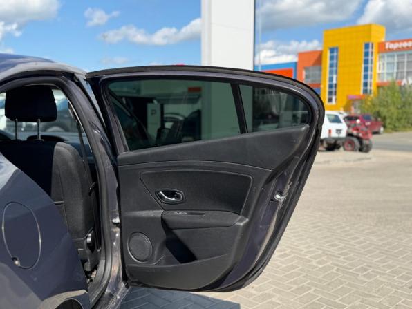 Renault Fluence I Рестайлинг с пробегом 2013 года, цена 750 000 рублей, 209235 км, седан, Автокод Объявления