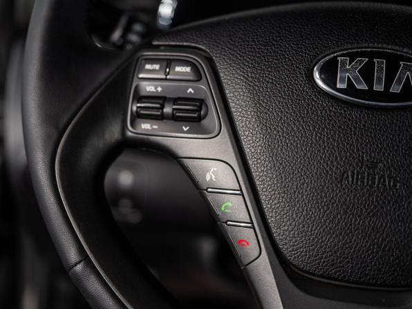 Kia Cerato III с пробегом 2013 года, цена 990 500 рублей, 160300 км, седан, Автокод Объявления