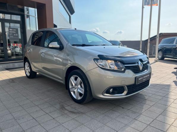 Renault Sandero II с пробегом 2017 года, цена 1 120 000 рублей, 120000 км, хэтчбек, Автокод Объявления