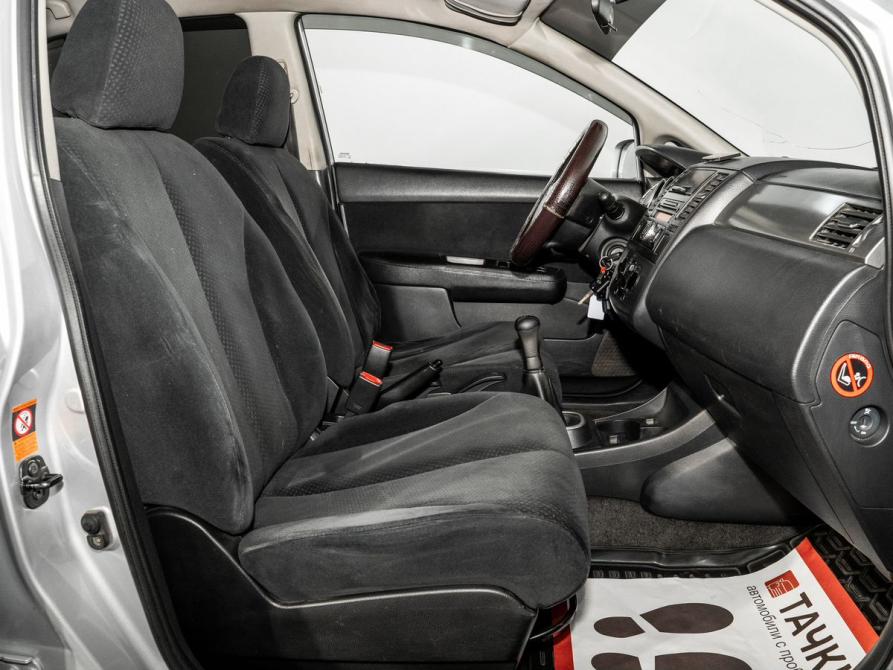 Nissan Tiida I Рестайлинг Иркутск  - изображение 5