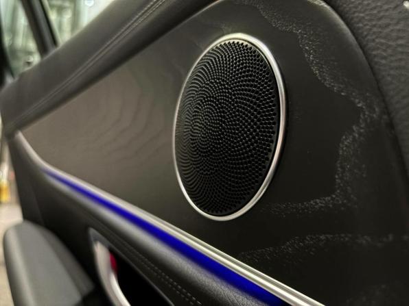 Mercedes-Benz E-Класс V (W213 S213 C238) Рестайлинг с пробегом 2024 года, цена 9 600 000 рублей, 1 км, седан, Автокод Объявления