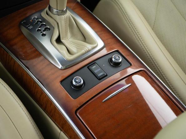 Infiniti QX70 с пробегом 2015 года, цена 2 549 999 рублей, 133327 км, внедорожник, Автокод Объявления