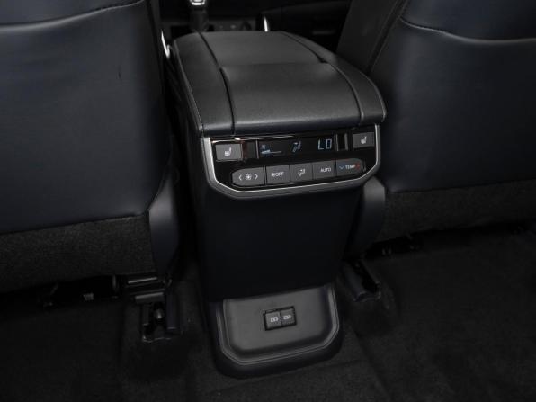 Toyota Highlander IV (XU70) с пробегом 2026 года, цена 5 555 000 рублей, 30 км, внедорожник, Автокод Объявления