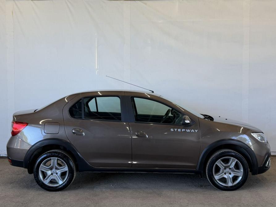 Renault Logan II Рестайлинг Псков  - изображение 5