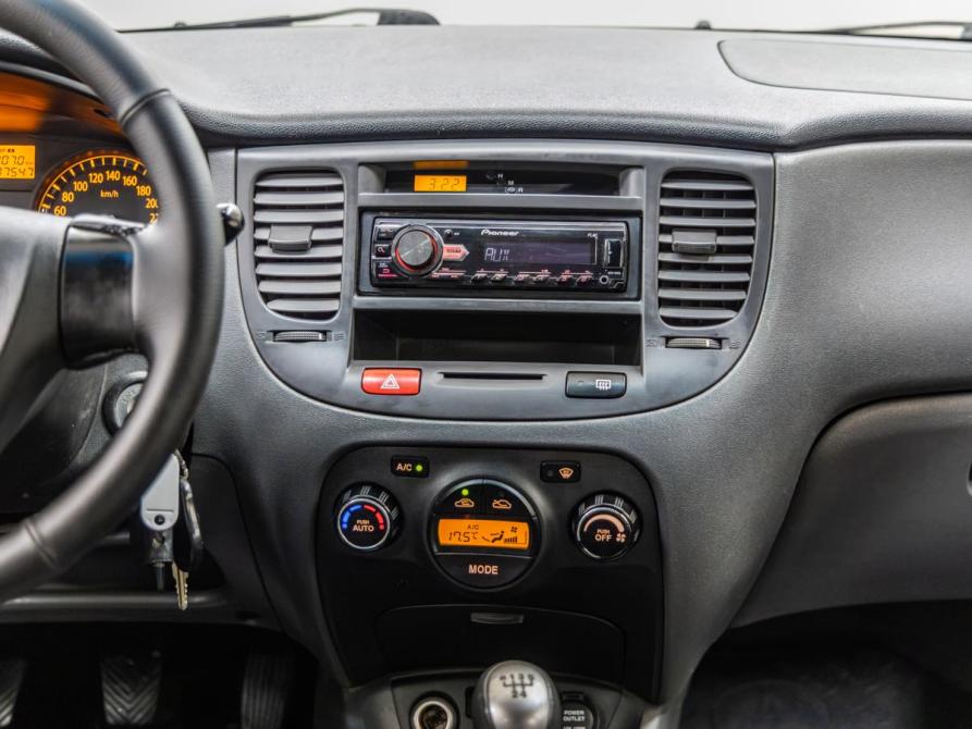 Kia Rio II Волгоград  - изображение 16