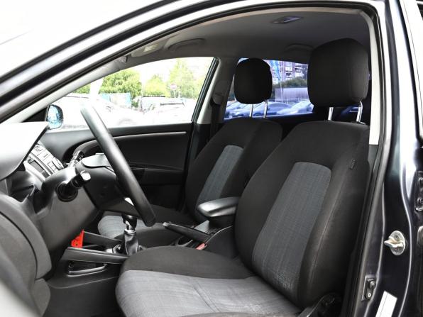 Kia Ceed I Рестайлинг с пробегом 2010 года, цена 705 000 рублей, 336561 км, универсал, Автокод Объявления