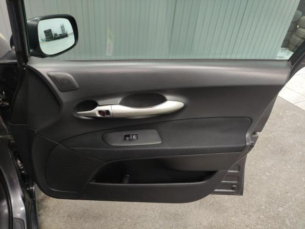 Toyota Auris I Рестайлинг с пробегом 2010 года, цена 650 000 рублей, 139865 км, хэтчбек, Автокод Объявления