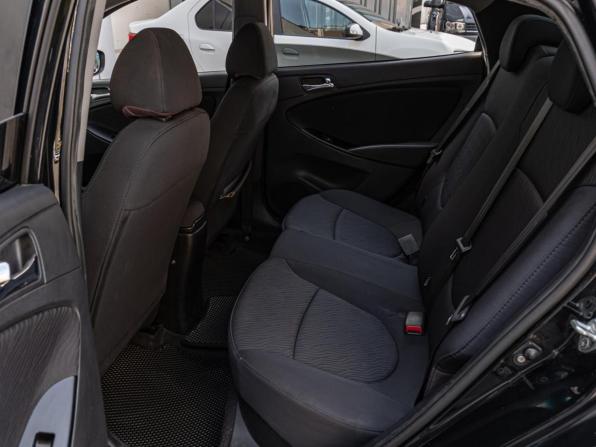 Hyundai Solaris I с пробегом 2013 года, цена 997 000 рублей, 127251 км, седан, Автокод Объявления