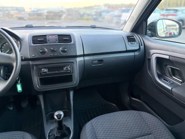Skoda Fabia II Рестайлинг с пробегом 2011 года, цена 585 000 рублей, 128399 км, универсал, Автокод Объявления