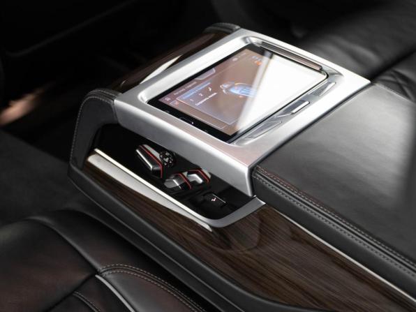 BMW 7 серии VI (G11/G12) с пробегом 2016 года, цена 3 233 055 рублей, 98772 км, седан, Автокод Объявления