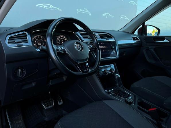 Volkswagen Tiguan II с пробегом 2018 года, цена 2 238 600 рублей, 149289 км, внедорожник, Автокод Объявления