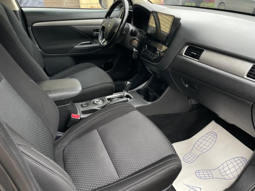 Mitsubishi Outlander III Рестайлинг 2 Вологда  - изображение 12