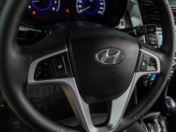 Hyundai Solaris I с пробегом 2011 года, цена 899 000 рублей, 170595 км, седан, Автокод Объявления