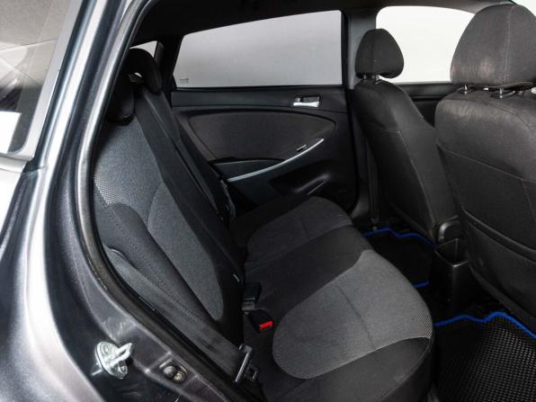 Hyundai Solaris I с пробегом 2011 года, цена 650 000 рублей, 210042 км, хэтчбек, Автокод Объявления