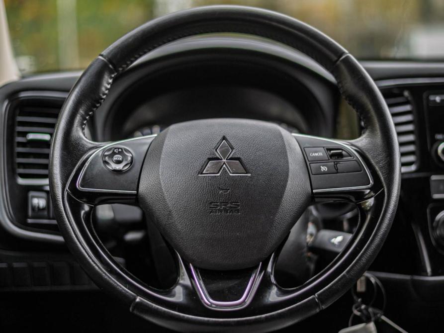 Mitsubishi Outlander III Рестайлинг 3 Санкт-Петербург  - изображение 7