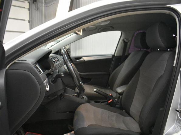 Volkswagen Jetta VI с пробегом 2013 года, цена 849 000 рублей, 146568 км, седан, Автокод Объявления