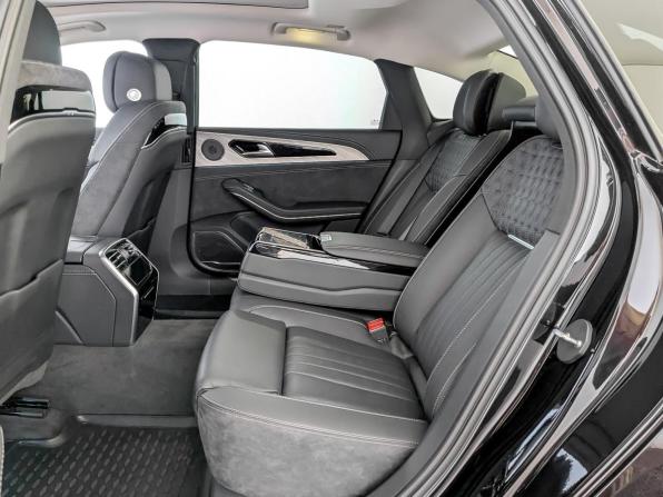 Hongqi H9 I с пробегом 2024 года, цена 4 700 000 рублей, 25080 км, седан, Автокод Объявления