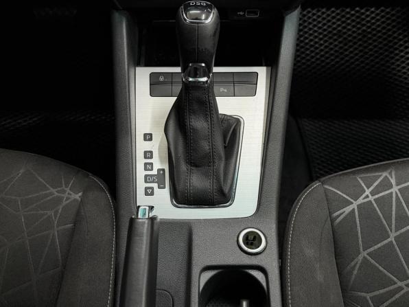 Skoda Octavia III (A7) Рестайлинг с пробегом 2019 года, цена 1 820 000 рублей, 123177 км, лифтбек, Автокод Объявления