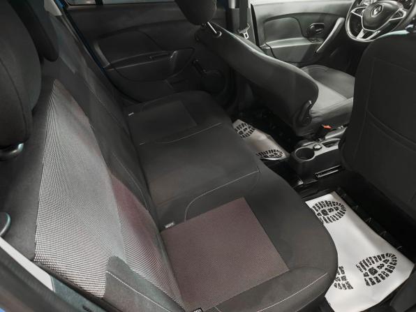 Renault Logan II Рестайлинг с пробегом 2019 года, цена 960 300 рублей, 91372 км, седан, Автокод Объявления