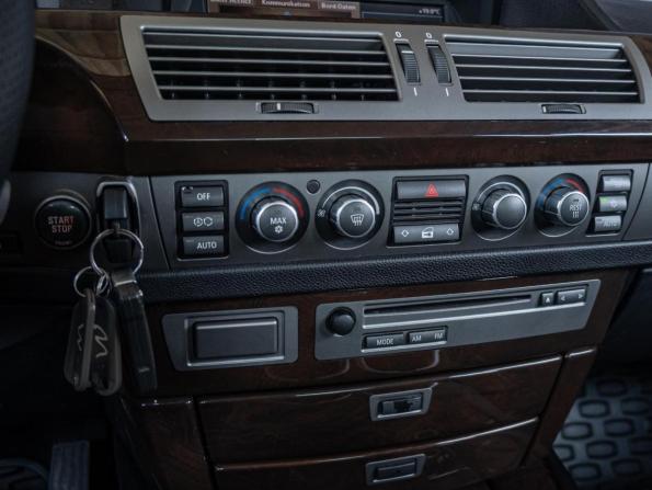 BMW 7 серии IV (E65/E66) Рестайлинг с пробегом 2007 года, цена 710 000 рублей, 238815 км, седан, Автокод Объявления