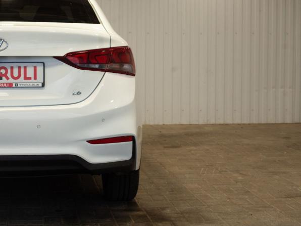 Hyundai Solaris II с пробегом 2018 года, цена 1 265 000 рублей, 161253 км, седан, Автокод Объявления