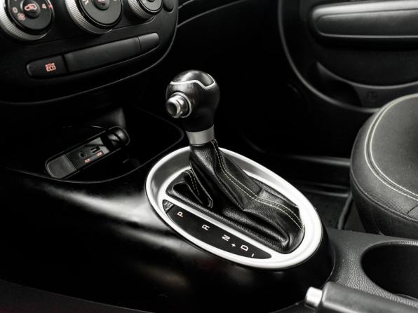 Kia Soul II с пробегом 2015 года, цена 950 000 рублей, 189612 км, хэтчбек, Автокод Объявления