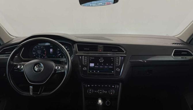 Volkswagen Tiguan II с пробегом 2017 года, цена 2 450 000 рублей, 80746 км, внедорожник, Автокод Объявления