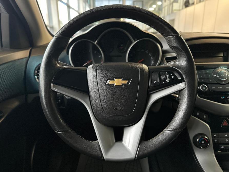 Chevrolet Cruze I Санкт-Петербург  - изображение 16