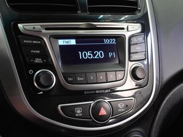 Hyundai Solaris I Рестайлинг с пробегом 2016 года, цена 999 000 рублей, 151396 км, седан, Автокод Объявления
