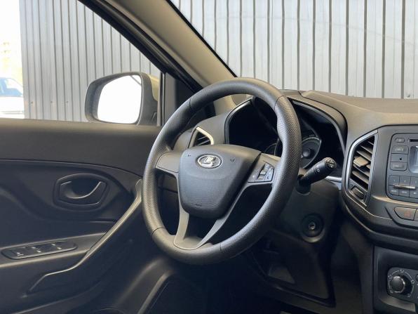 Lada (ВАЗ) XRAY I с пробегом 2016 года, цена 857 000 рублей, 62808 км, хэтчбек, Автокод Объявления