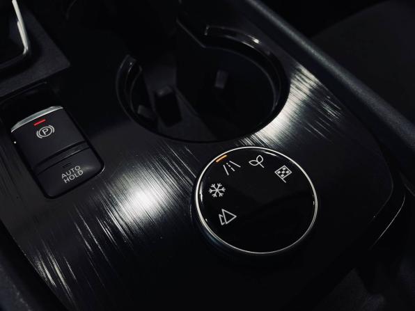 Nissan Rogue III с пробегом 2023 года, цена 2 669 900 рублей, 50195 км, внедорожник, Автокод Объявления