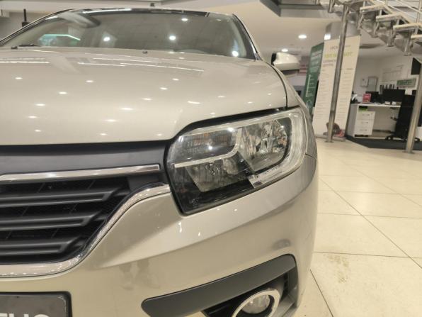 Renault Sandero II Рестайлинг с пробегом 2018 года, цена 834 000 рублей, 91590 км, хэтчбек, Автокод Объявления