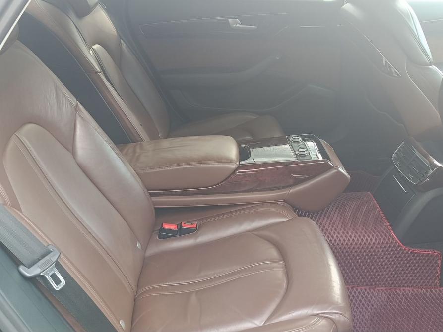 Audi A8 III (D4) Москва  - изображение 11